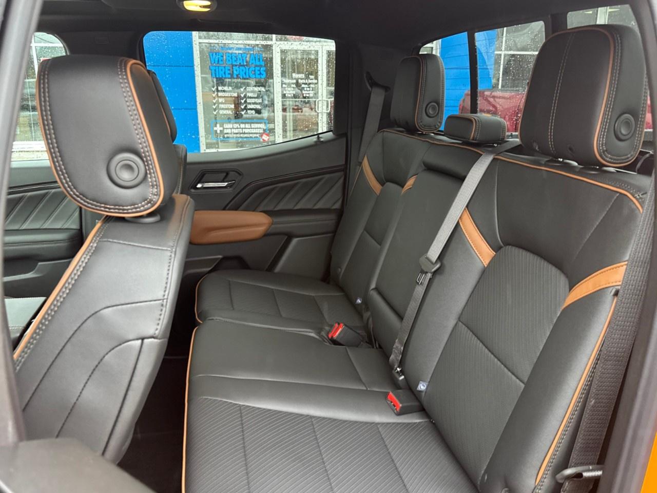 2026 GMC Canyon Crew Cab Short Box 4-Wheel Drive AT4 Photo