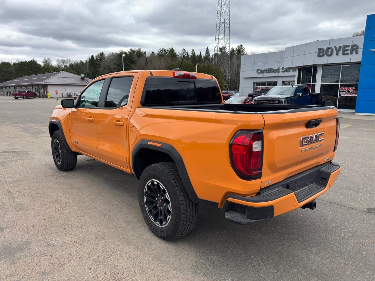 2026 GMC Canyon Crew Cab Short Box 4-Wheel Drive AT4 Photo