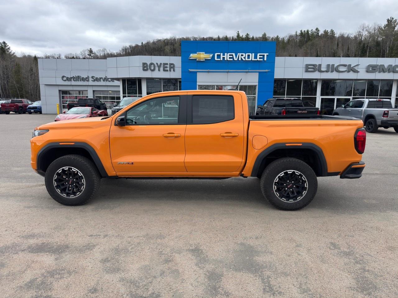 2026 GMC Canyon Crew Cab Short Box 4-Wheel Drive AT4 Photo