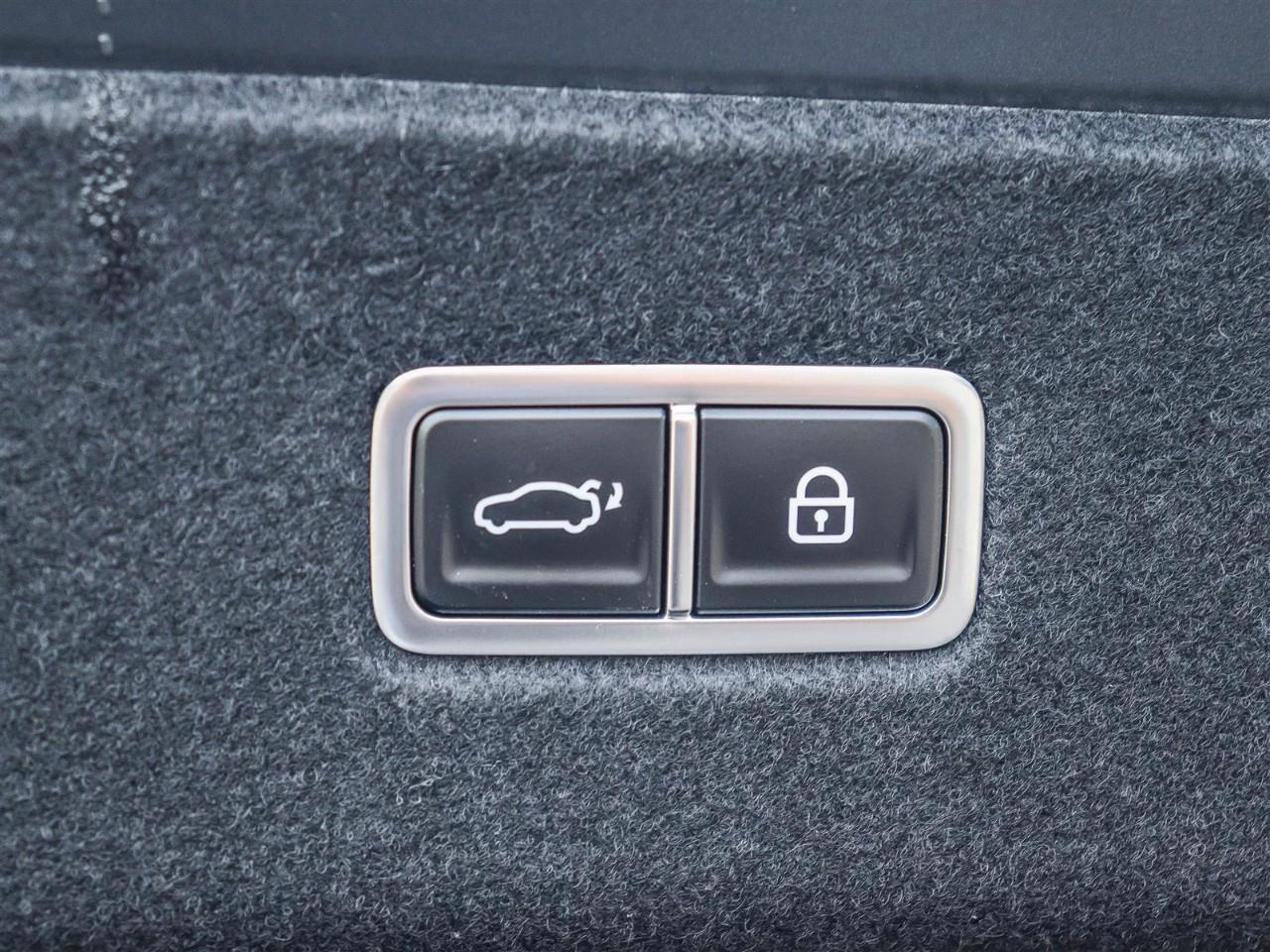 2025 Hyundai IONIQ 6  Photo