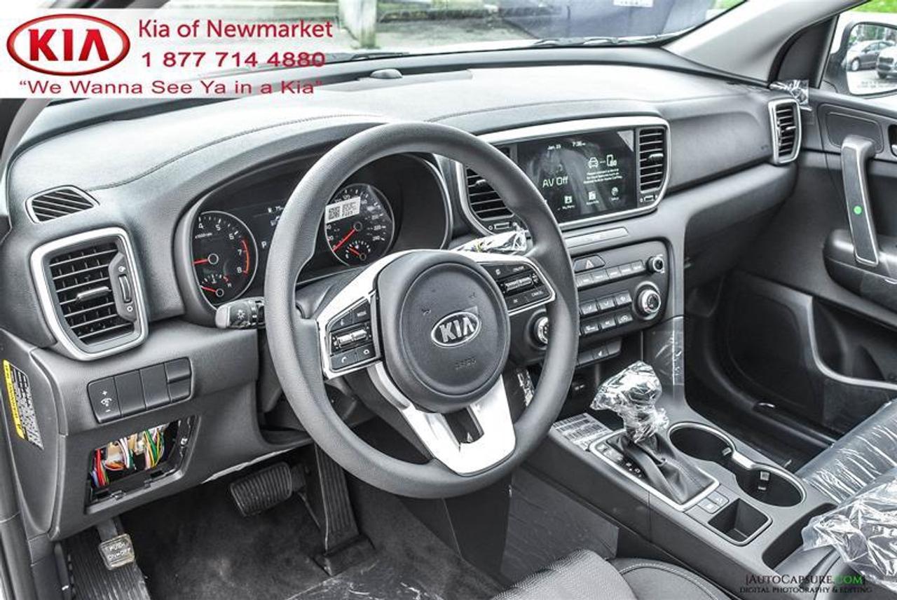 2021 Kia Sportage LX 4dr Front-wheel Drive Photo