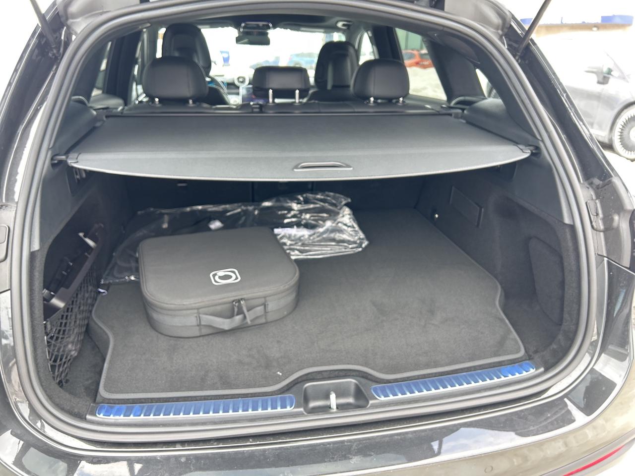 2026 Mercedes-Benz GLC 350e 4MATIC Photo