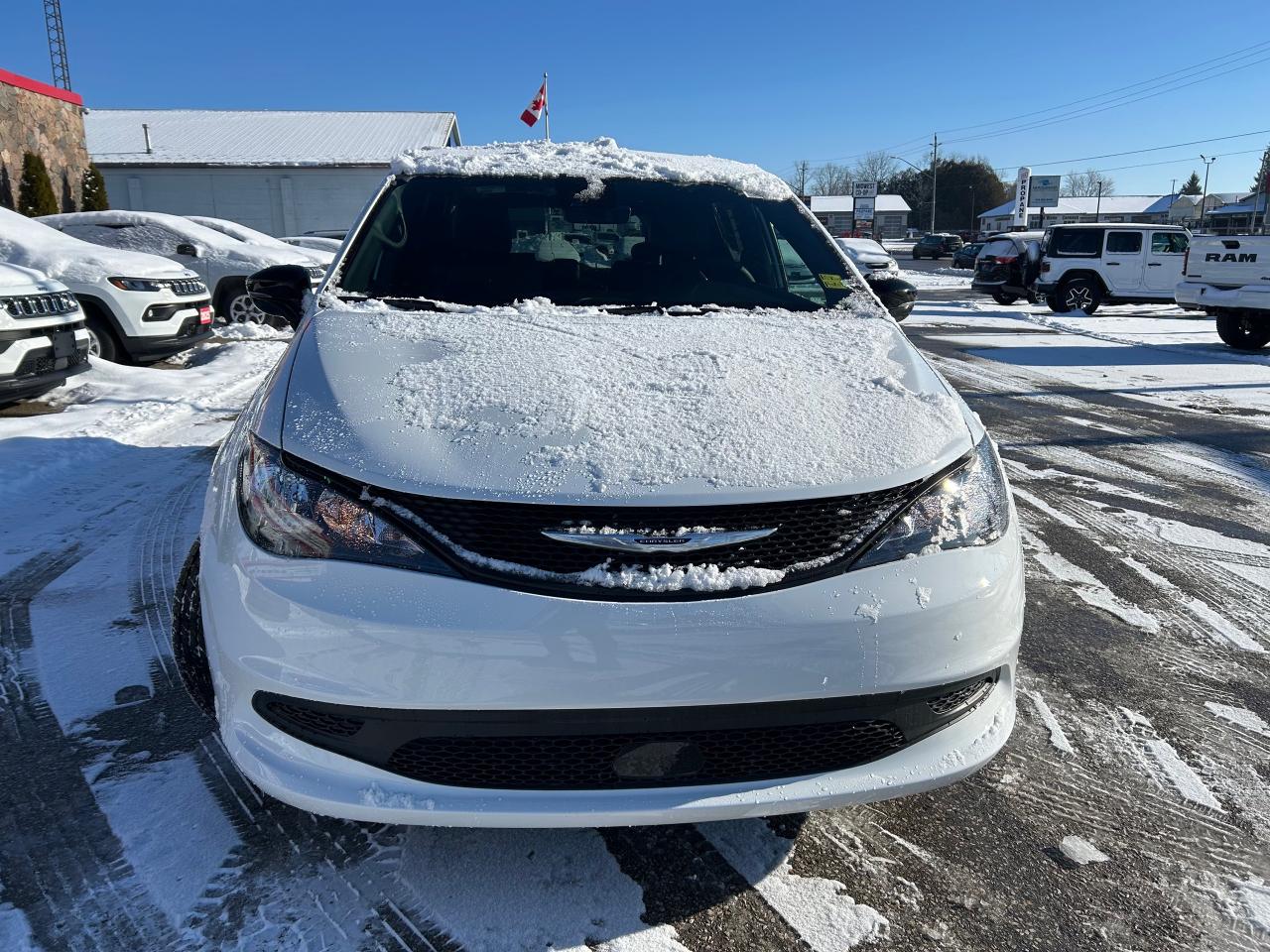 2026 Chrysler Grand Caravan SXT Front-Wheel Drive Passenger Van Photo