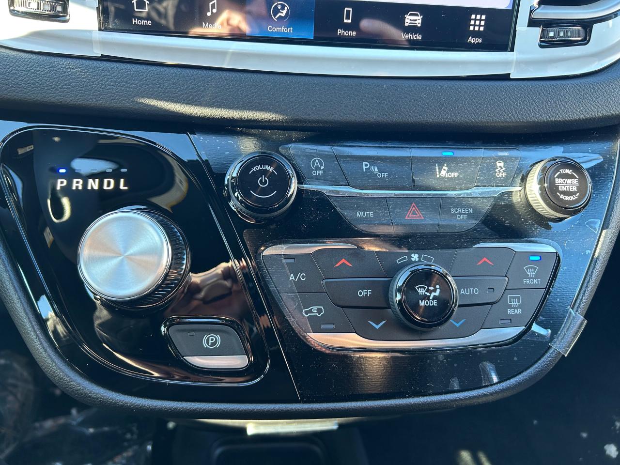 2026 Chrysler Grand Caravan SXT Front-Wheel Drive Passenger Van Photo