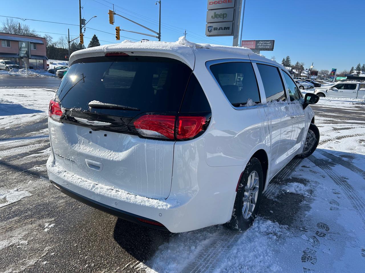 2026 Chrysler Grand Caravan SXT Front-Wheel Drive Passenger Van Photo