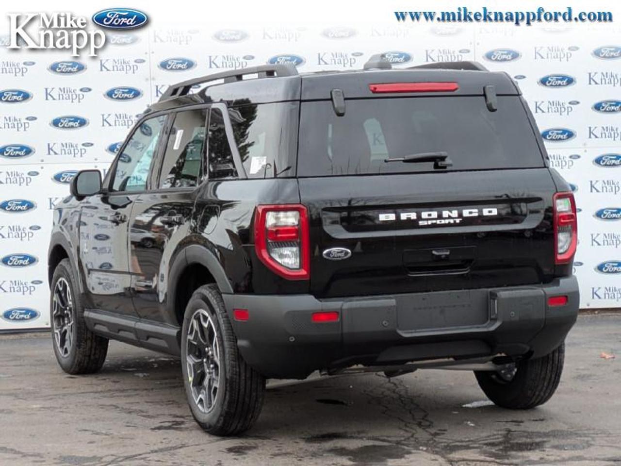 2025 Ford Bronco Sport Outer Banks Photo