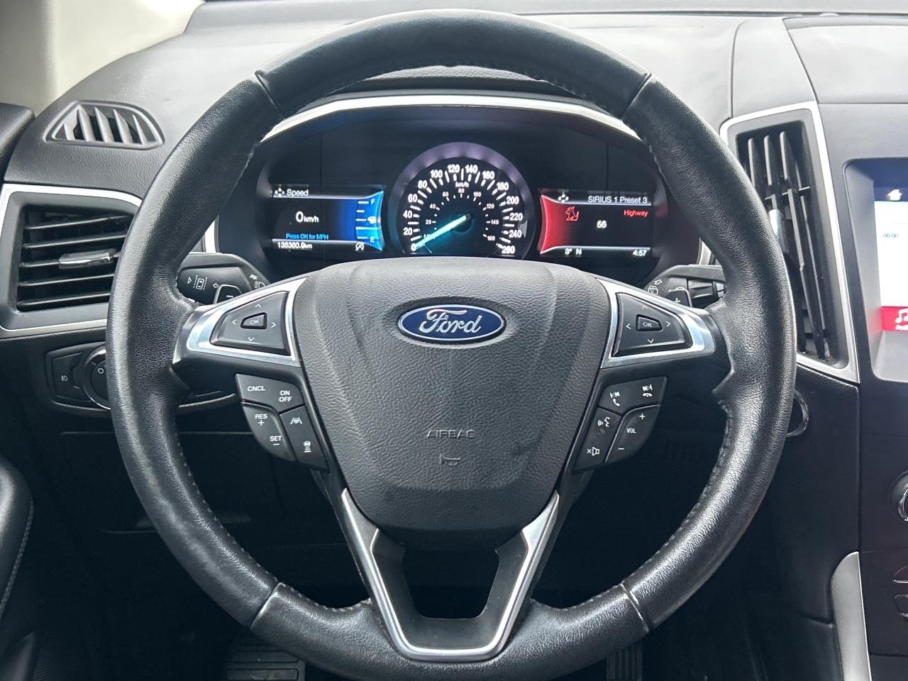 2019 Ford Edge SEL   NAV   Leatherette   Clean Carfax Photo