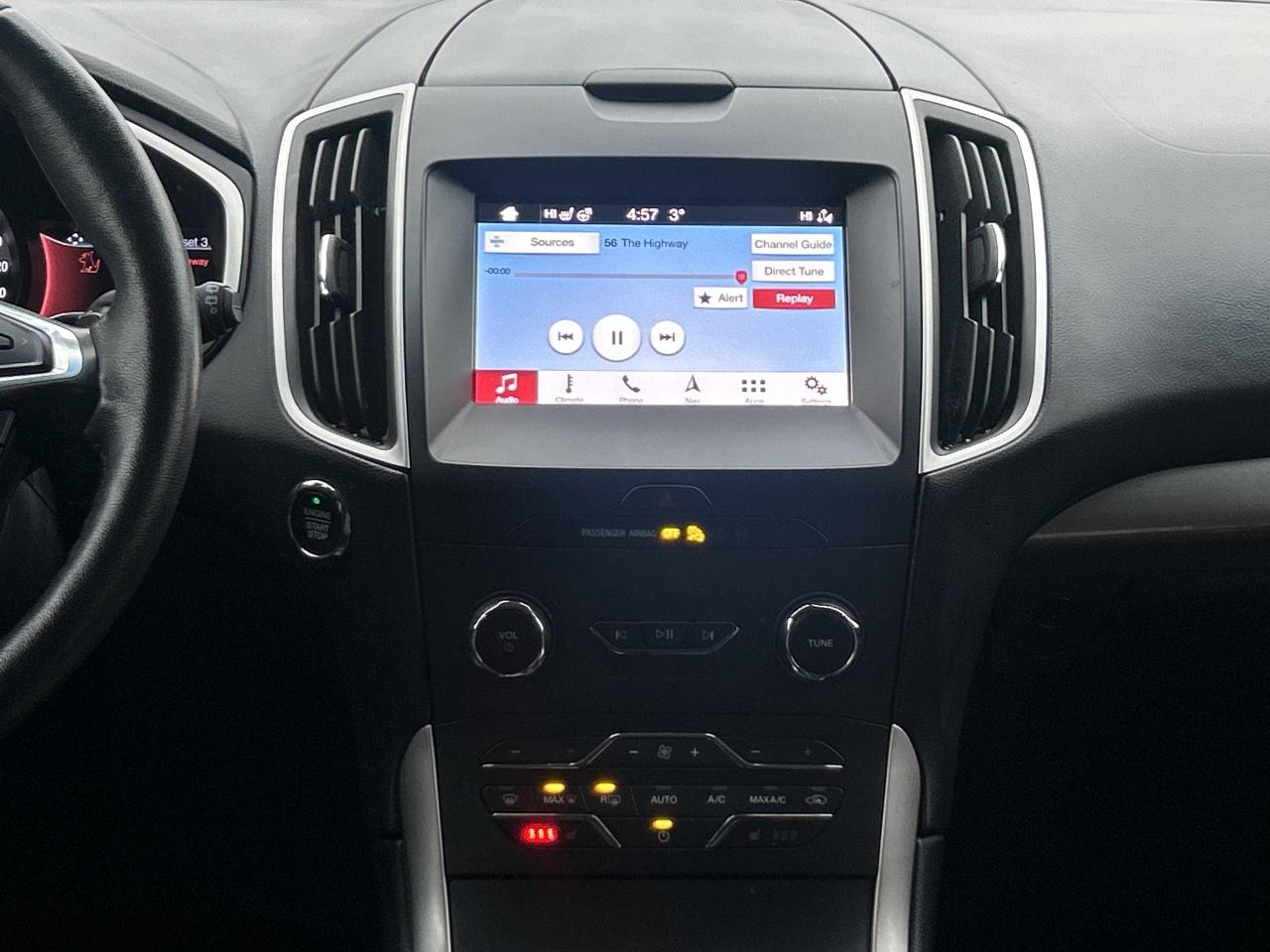 2019 Ford Edge SEL   NAV   Leatherette   Clean Carfax Photo