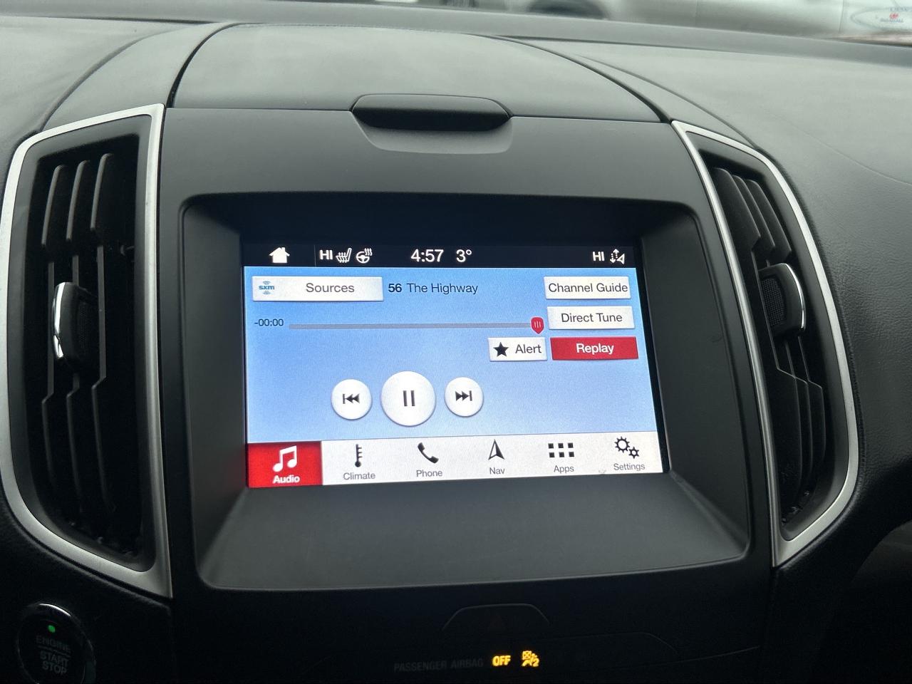 2019 Ford Edge SEL   NAV   Leatherette   Clean Carfax Photo