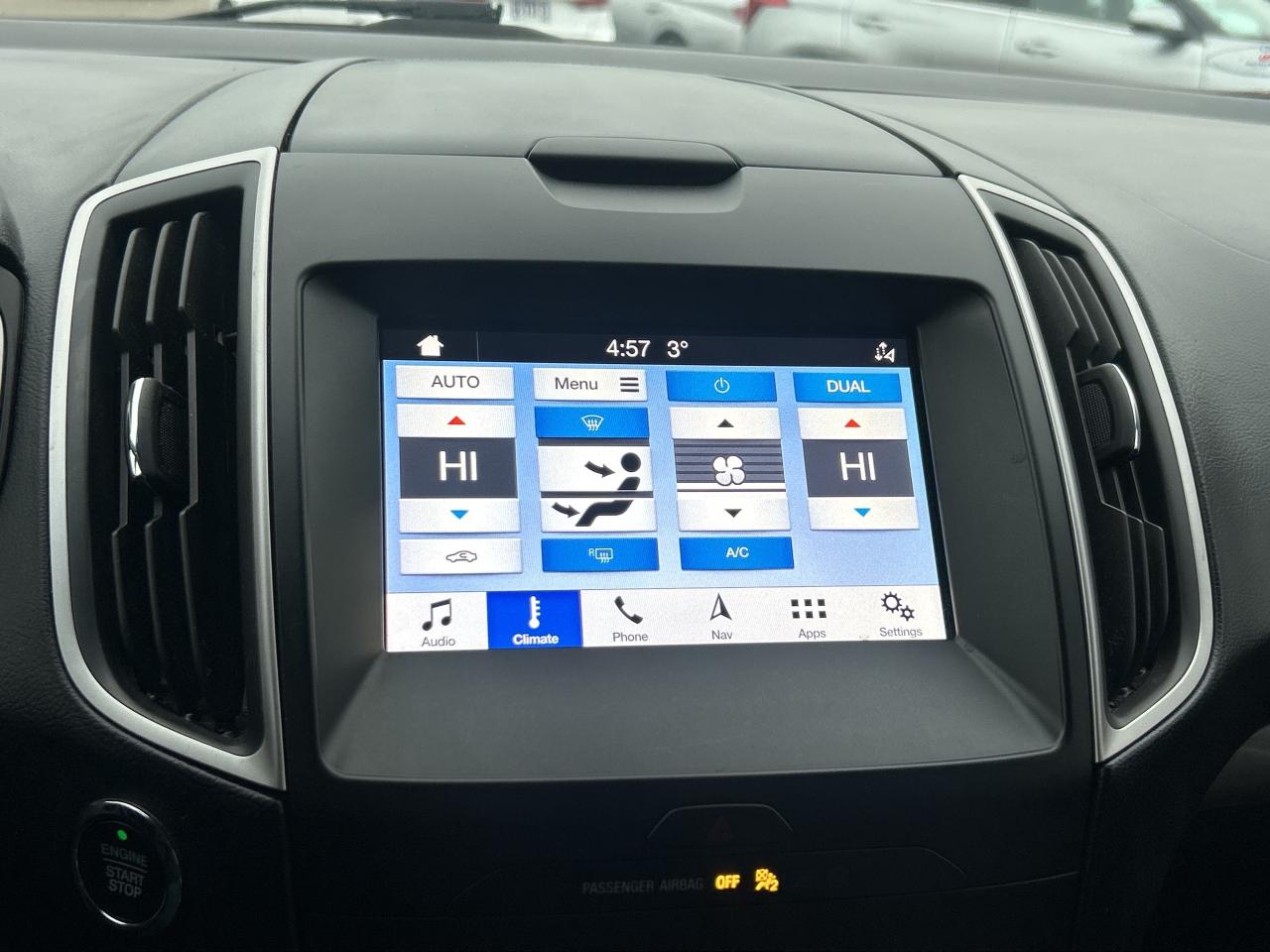 2019 Ford Edge SEL   NAV   Leatherette   Clean Carfax Photo