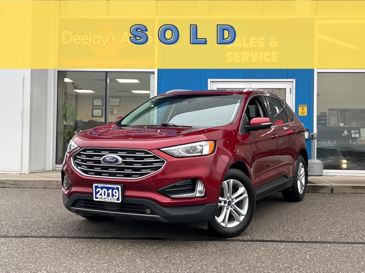 2019 Ford Edge SEL   NAV   Leatherette   Clean Carfax Photo