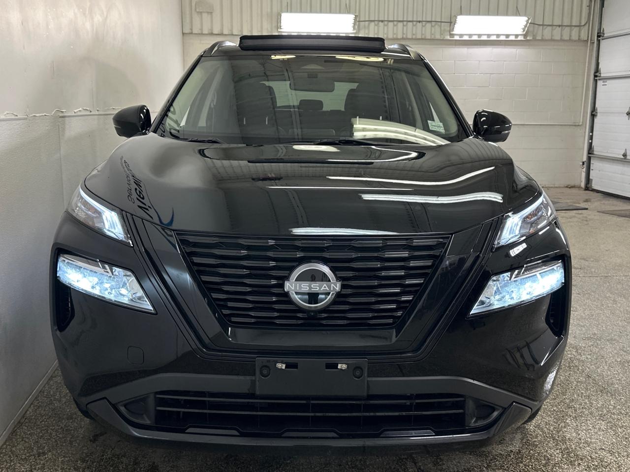 2023 Nissan Rogue SV Midnight Edition 4dr All-Wheel Drive Sport Utility Photo