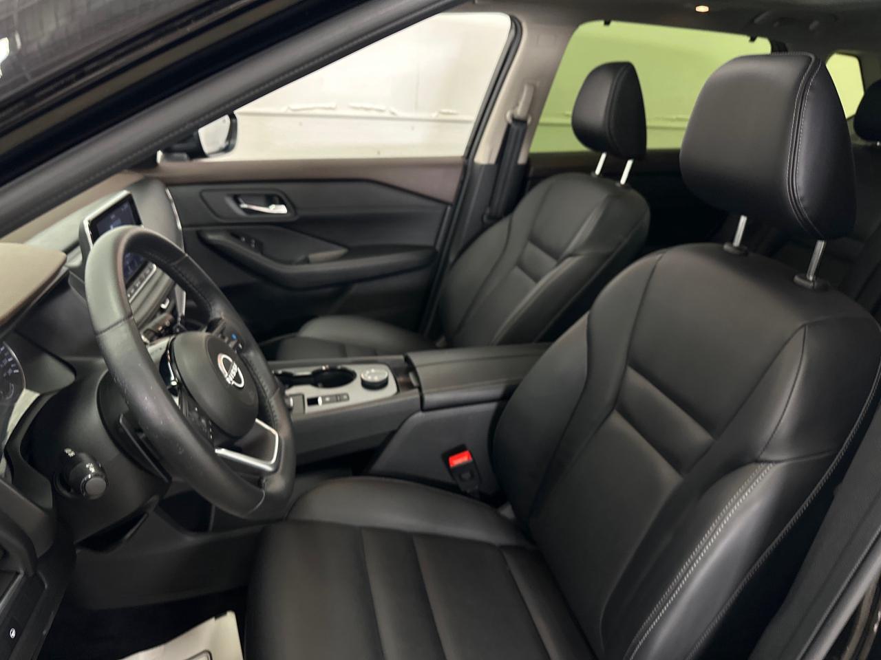 2023 Nissan Rogue SV Midnight Edition 4dr All-Wheel Drive Sport Utility Photo