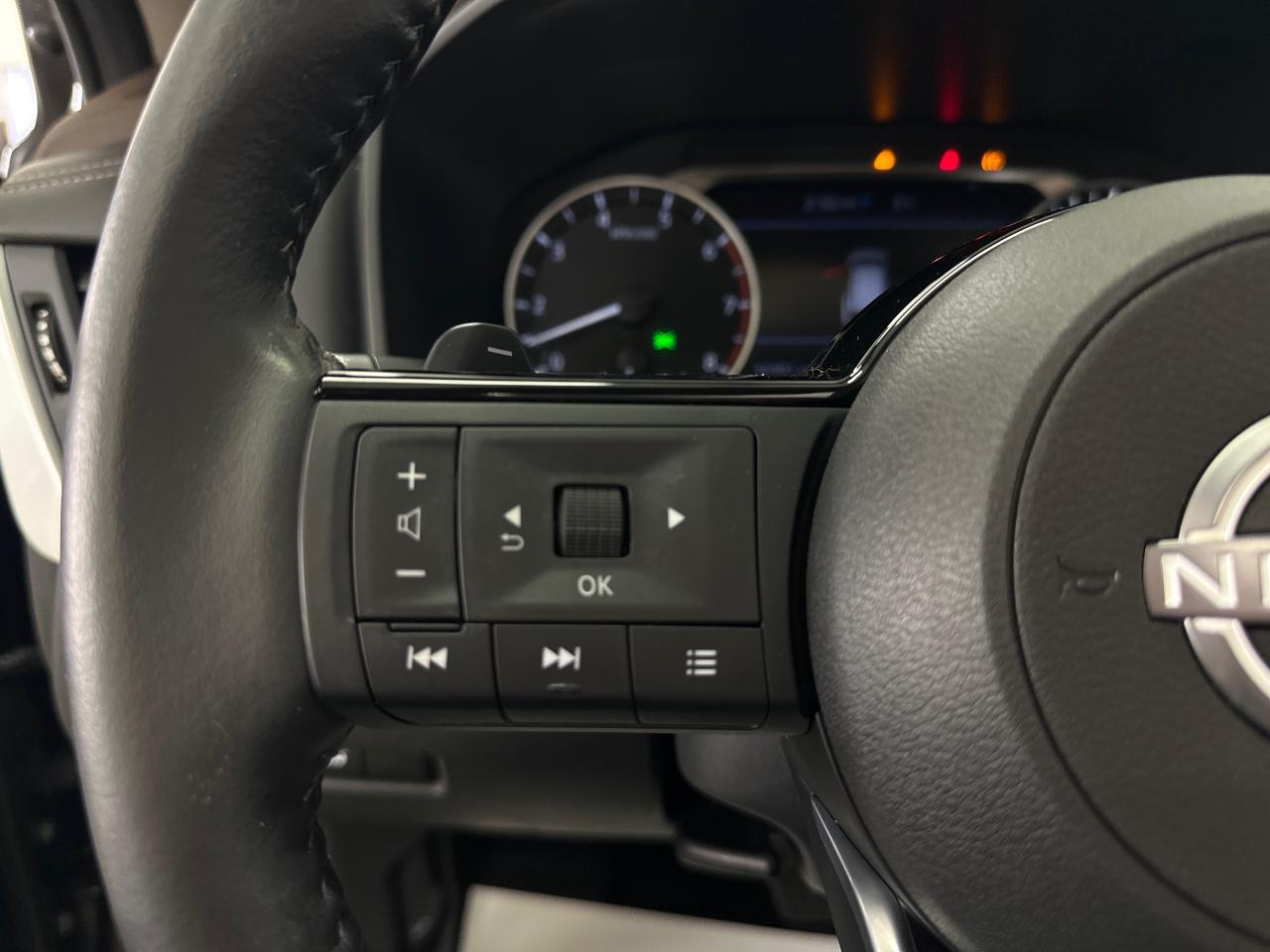 2023 Nissan Rogue SV Midnight Edition 4dr All-Wheel Drive Sport Utility Photo