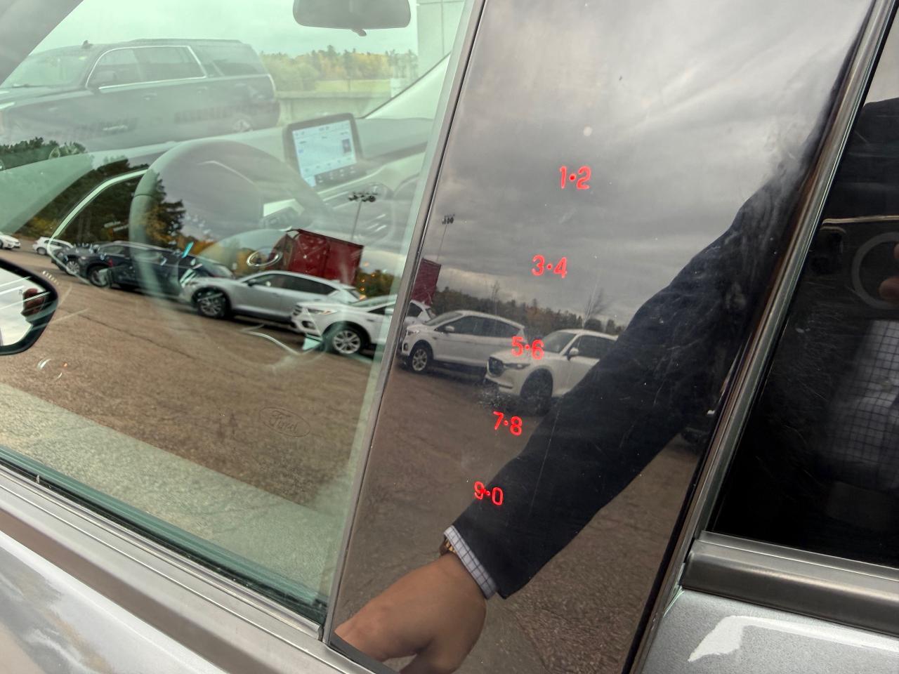 2022 Ford Escape SEL 4dr All-Wheel Drive Photo