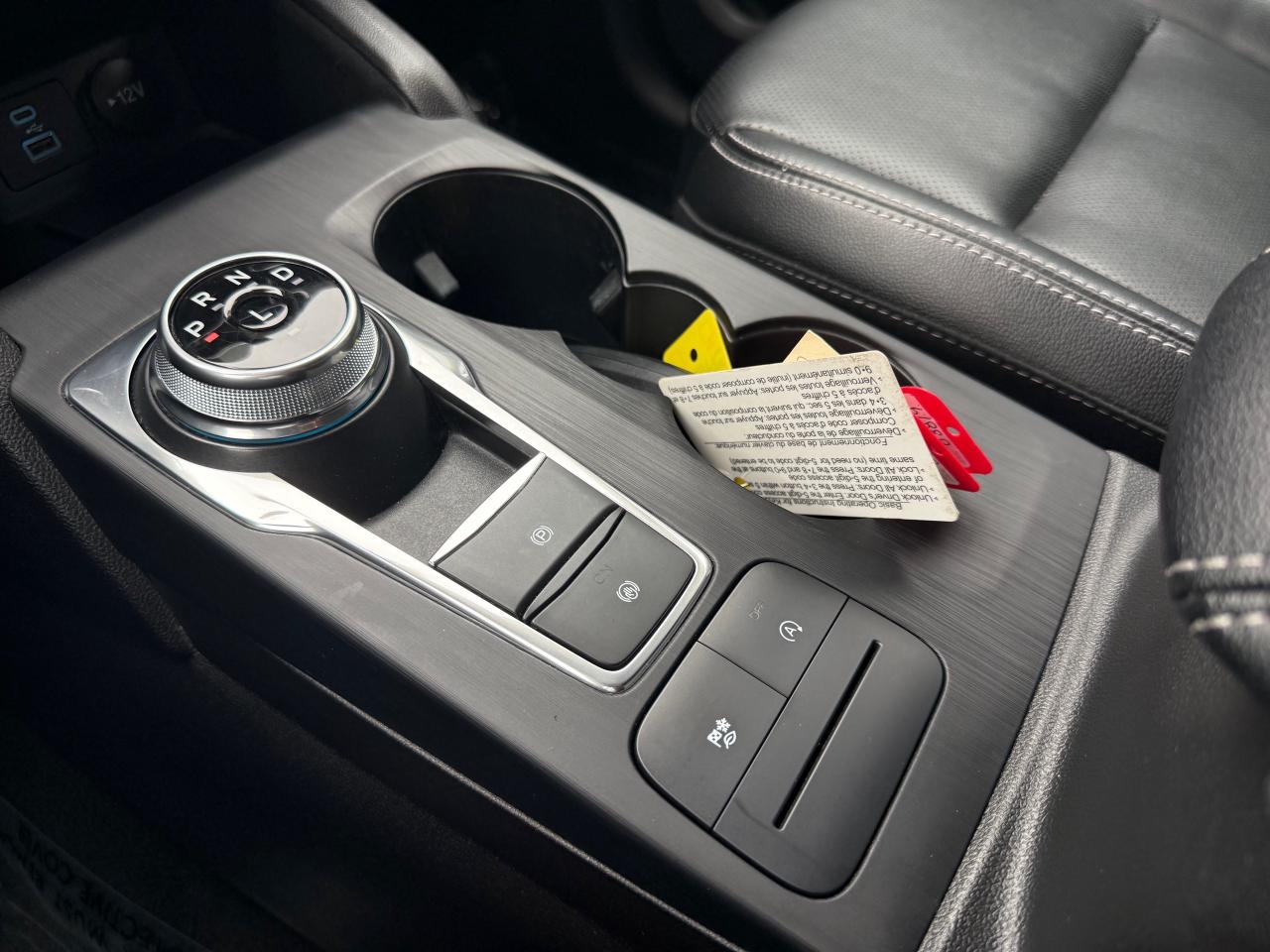 2022 Ford Escape SEL 4dr All-Wheel Drive Photo