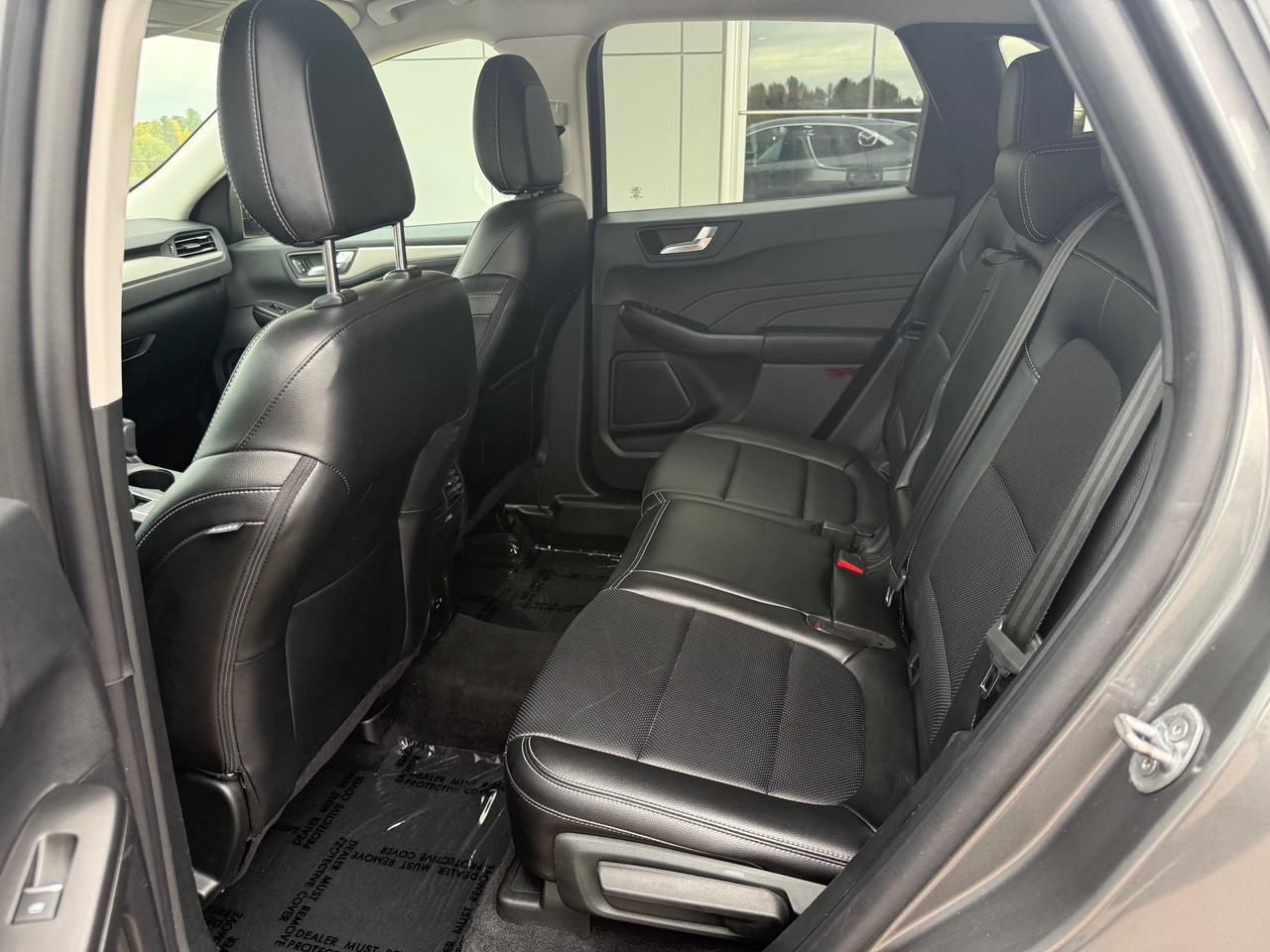 2022 Ford Escape SEL 4dr All-Wheel Drive Photo
