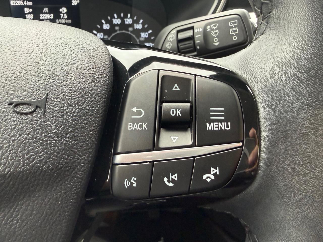 2022 Ford Escape SEL 4dr All-Wheel Drive Photo