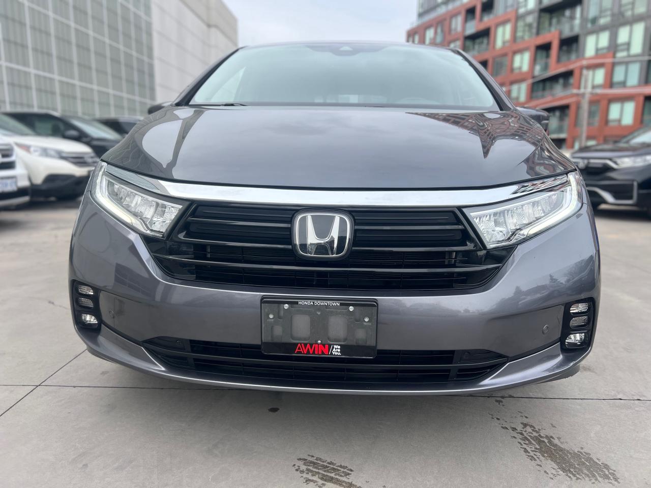 2023 Honda Odyssey Touring Passenger Van Photo