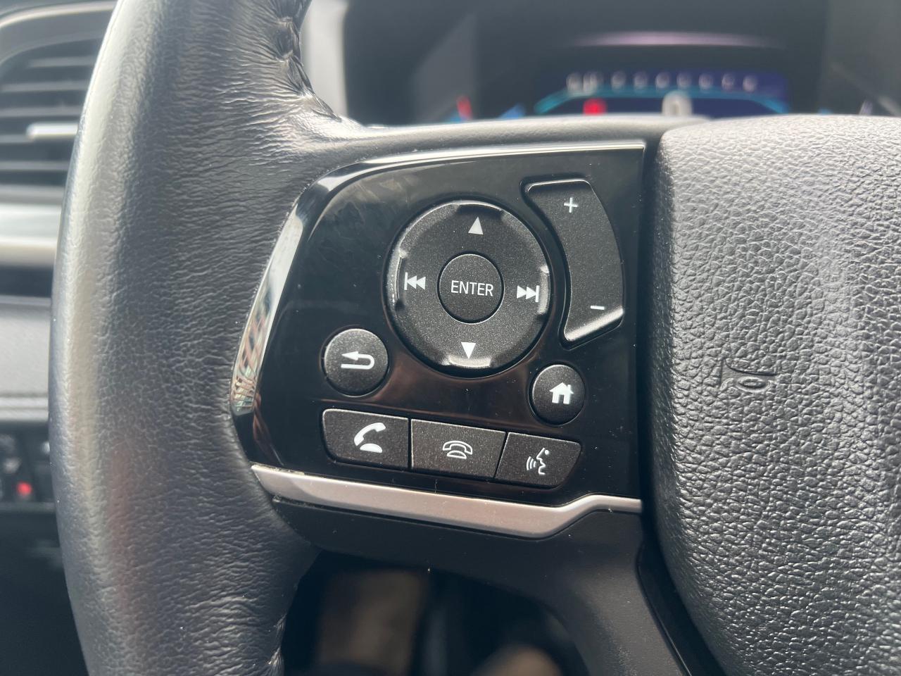 2023 Honda Odyssey Touring Passenger Van Photo