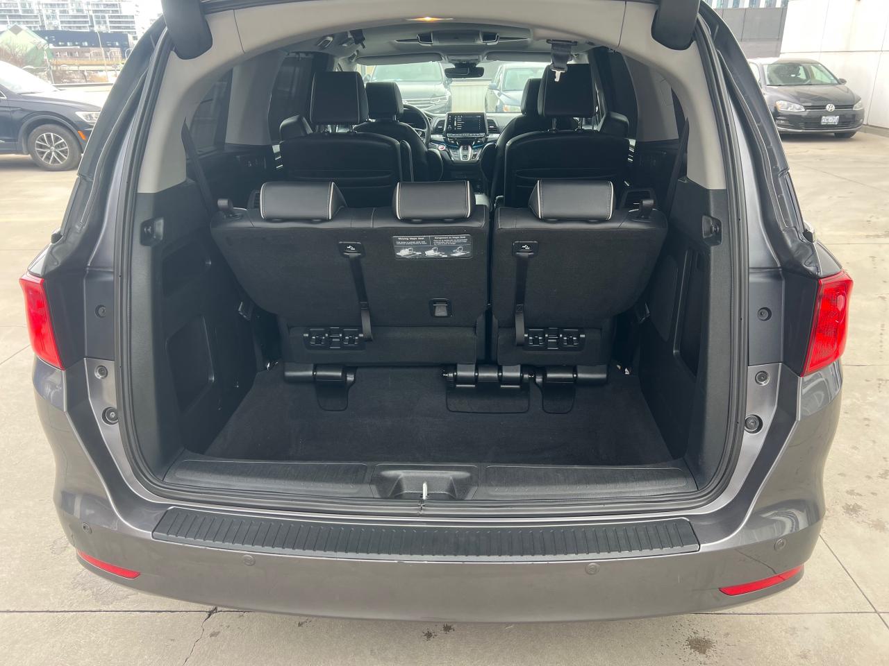 2023 Honda Odyssey Touring Passenger Van Photo