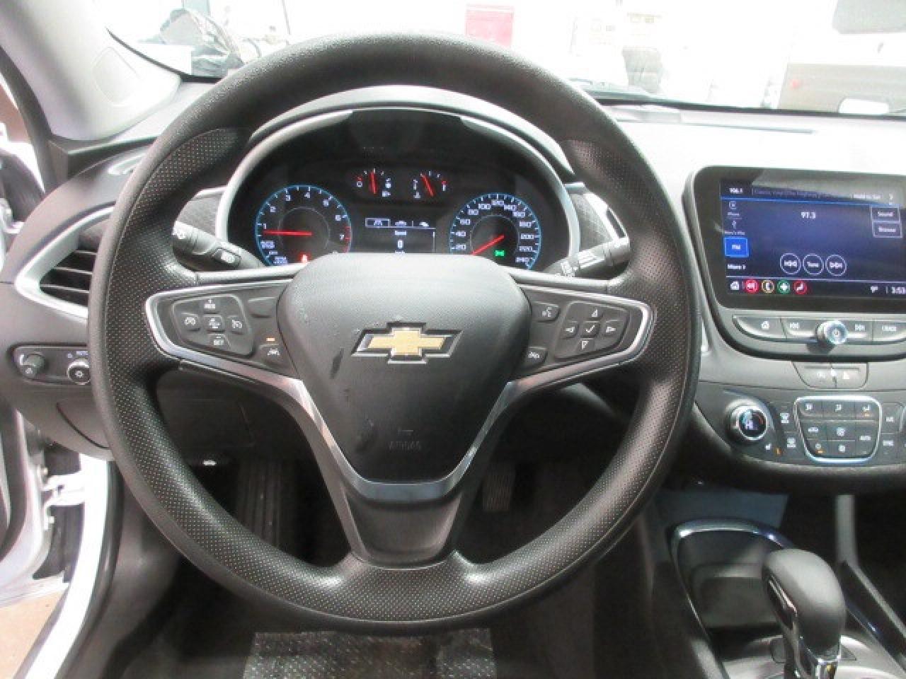 2023 Chevrolet Malibu LT, APPLE/ANDROID, A/C, BT, CAMERA, ALLOYS, 91K! Photo
