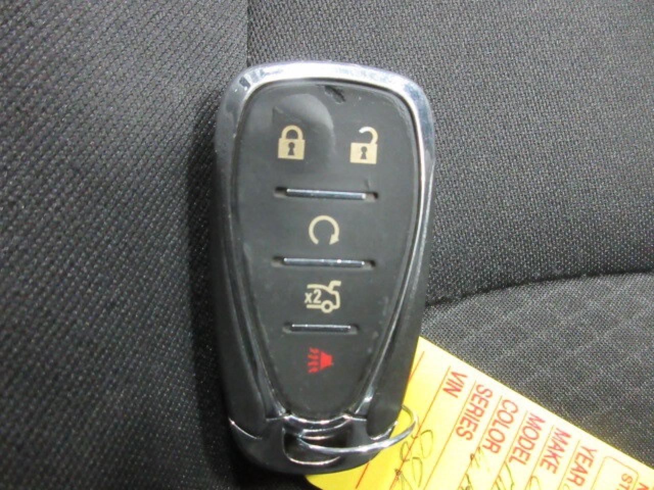 2023 Chevrolet Malibu LT, APPLE/ANDROID, A/C, BT, CAMERA, ALLOYS, 93K! Photo