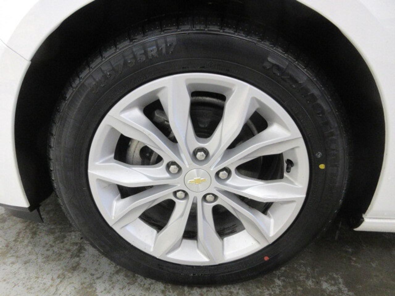 2023 Chevrolet Malibu LT, APPLE/ANDROID, A/C, BT, CAMERA, ALLOYS, 93K! Photo