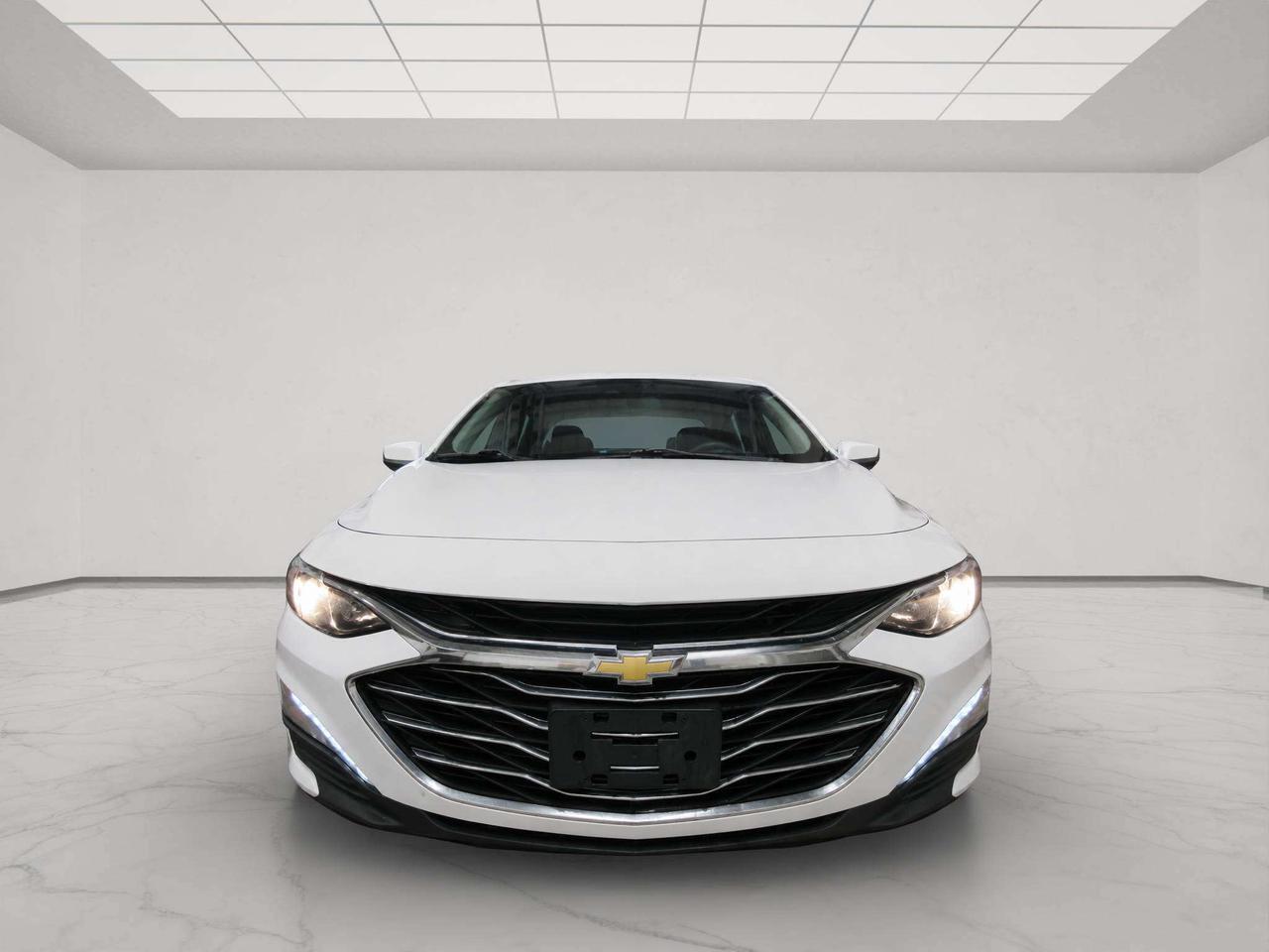 2023 Chevrolet Malibu LT, APPLE/ANDROID, A/C, BT, CAMERA, ALLOYS, 93K! Photo5