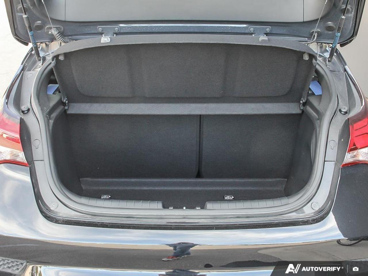 2022 Hyundai Veloster N N 3dr Hatchback Photo