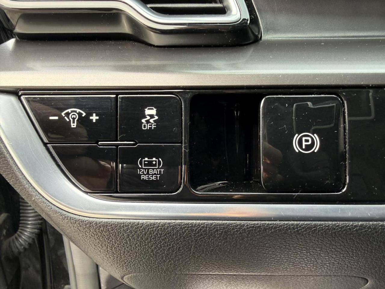 2023 Kia Sportage Hybrid EX AWD Photo