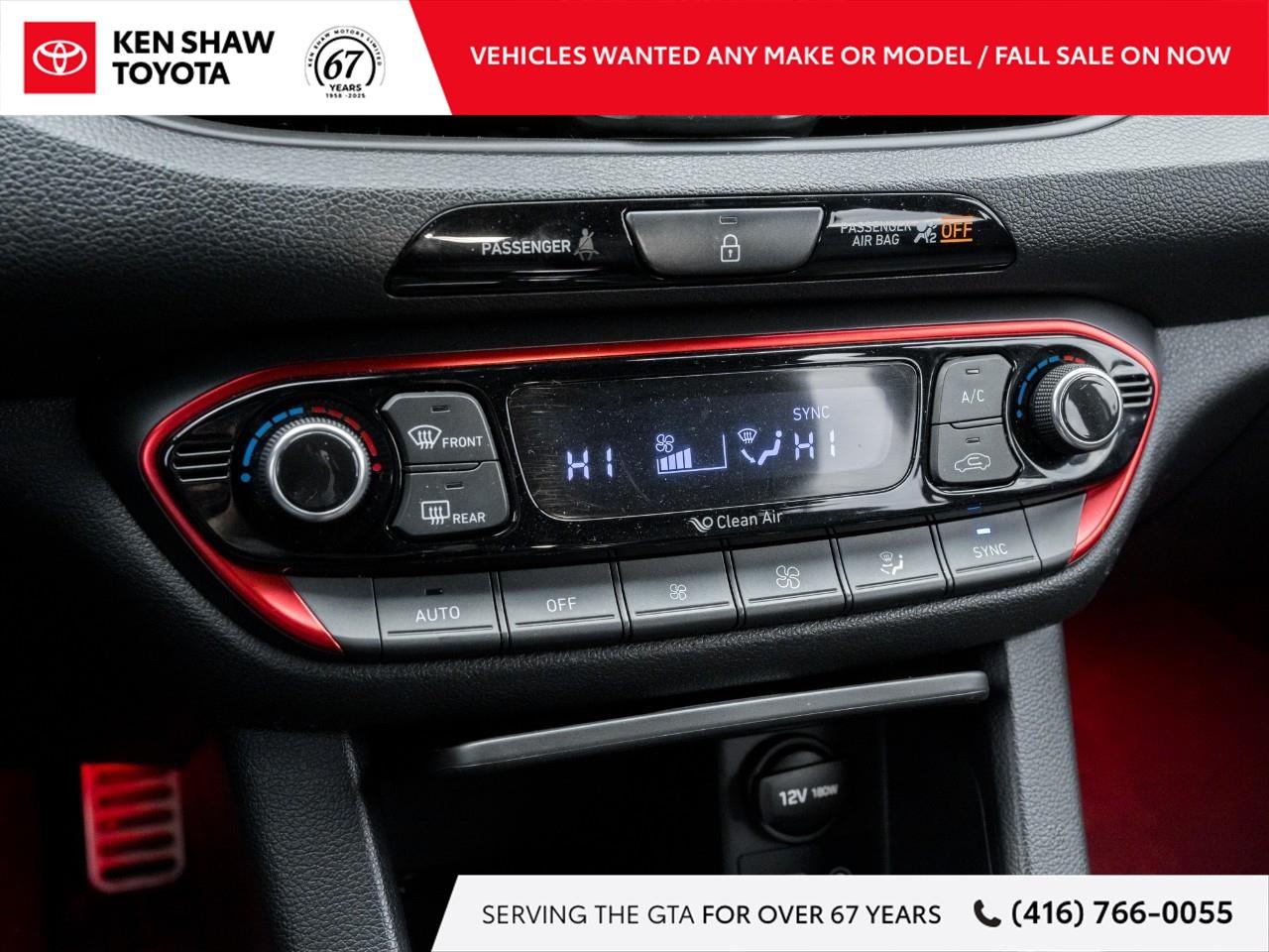 2018 Hyundai Elantra GT Sport (M6) 4dr Hatchback Photo