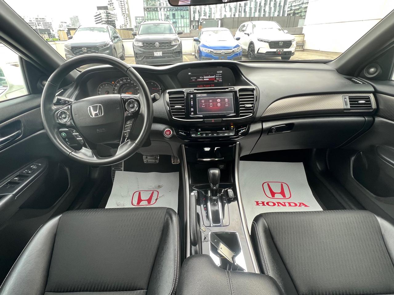 2017 Honda Accord Sport w/Honda Sensing (CVT) 4dr Sedan Photo