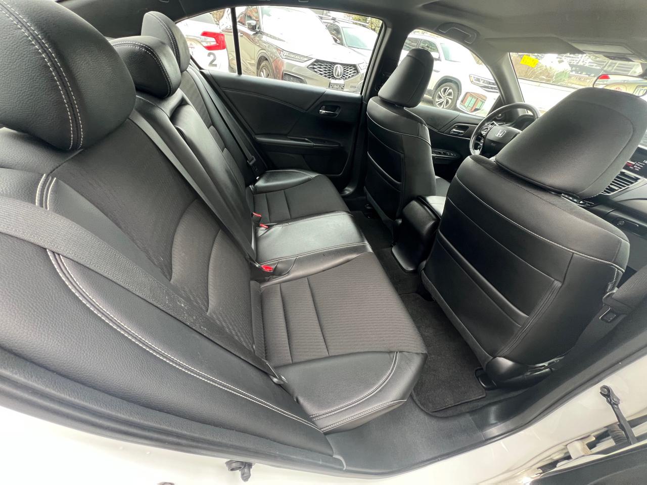 2017 Honda Accord Sport w/Honda Sensing (CVT) 4dr Sedan Photo