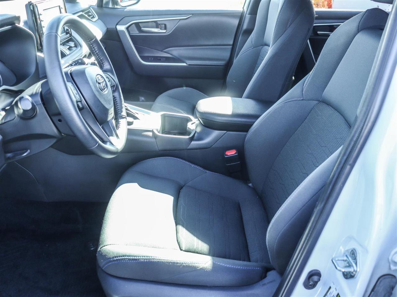 2022 Toyota RAV4 Hybrid SE 4dr All-Wheel Drive Photo