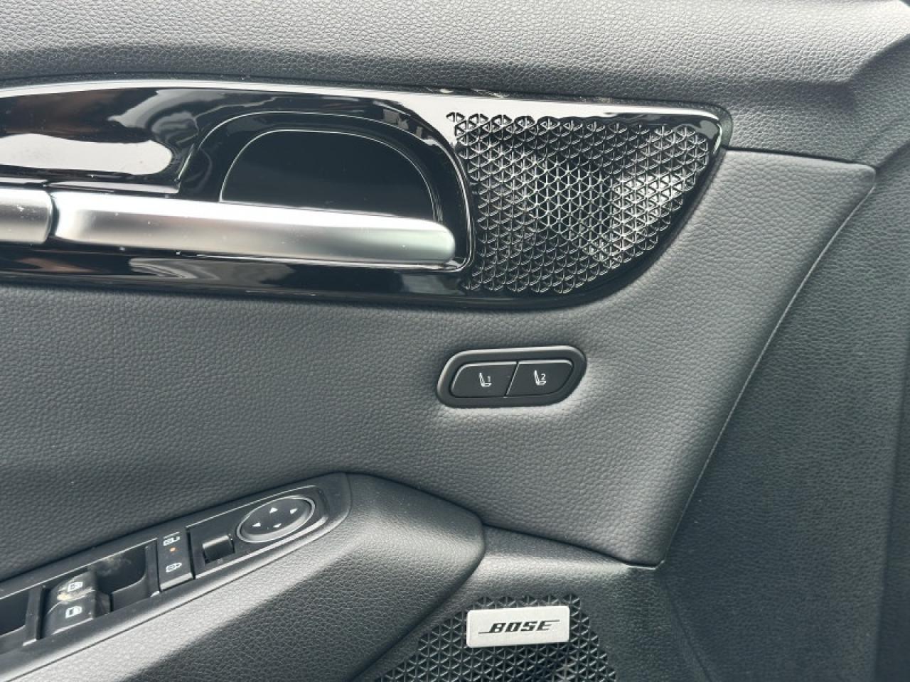 2026 Kia Seltos SX INTERIOR Photo