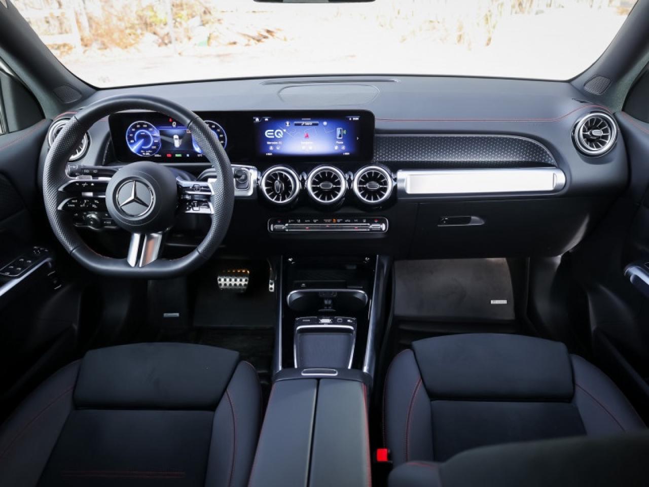 2025 Mercedes-Benz EQB 4MATIC SUV Photo