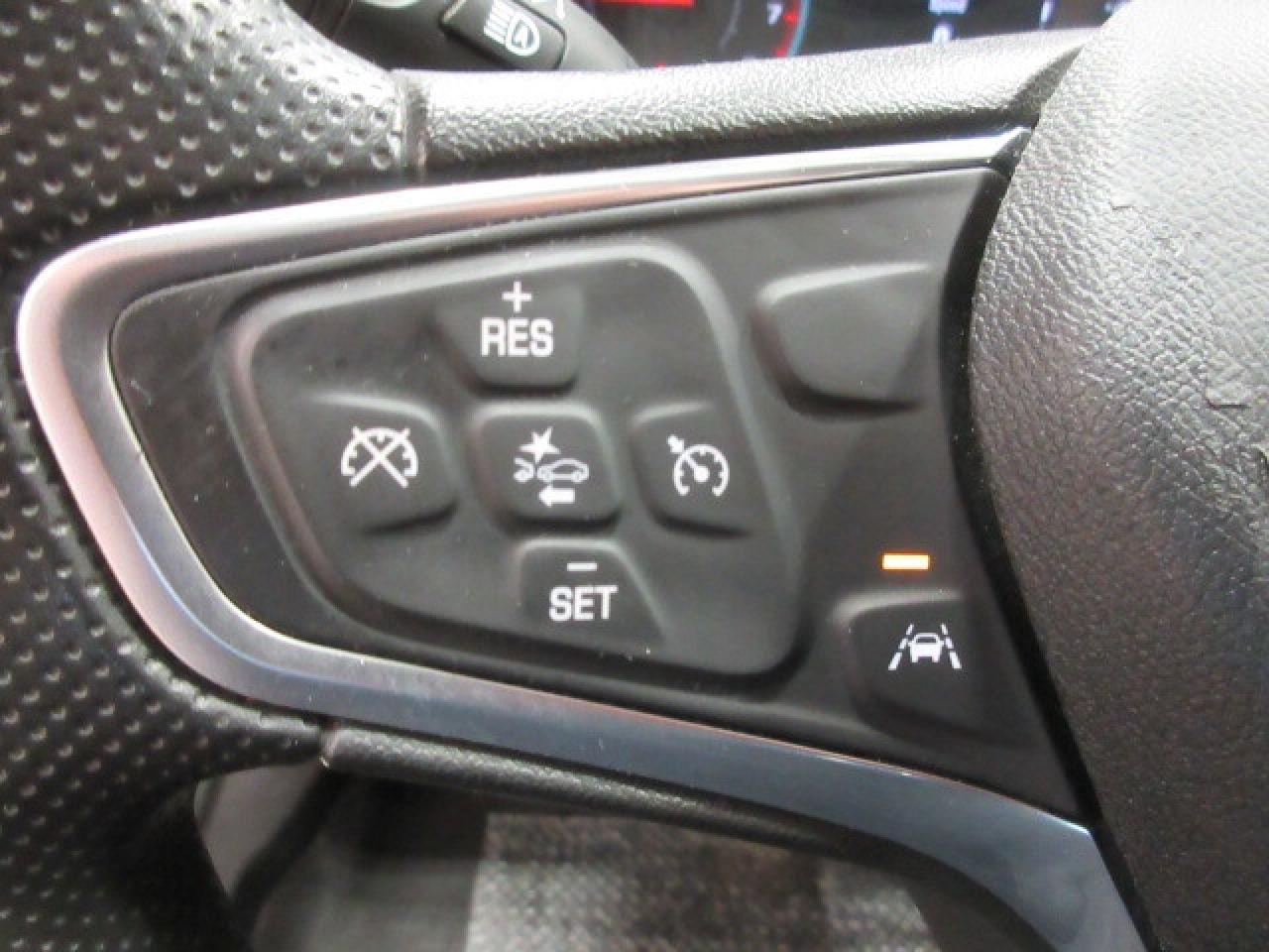 2023 Chevrolet Malibu LT, APPLE/ANDROID, A/C, BT, CAMERA, ALLOYS, 88K! Photo