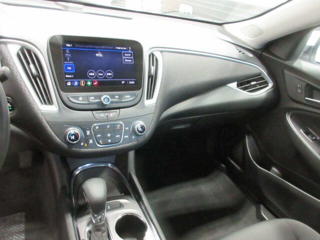 2023 Chevrolet Malibu LT, APPLE/ANDROID, A/C, BT, CAMERA, ALLOYS, 88K! Photo
