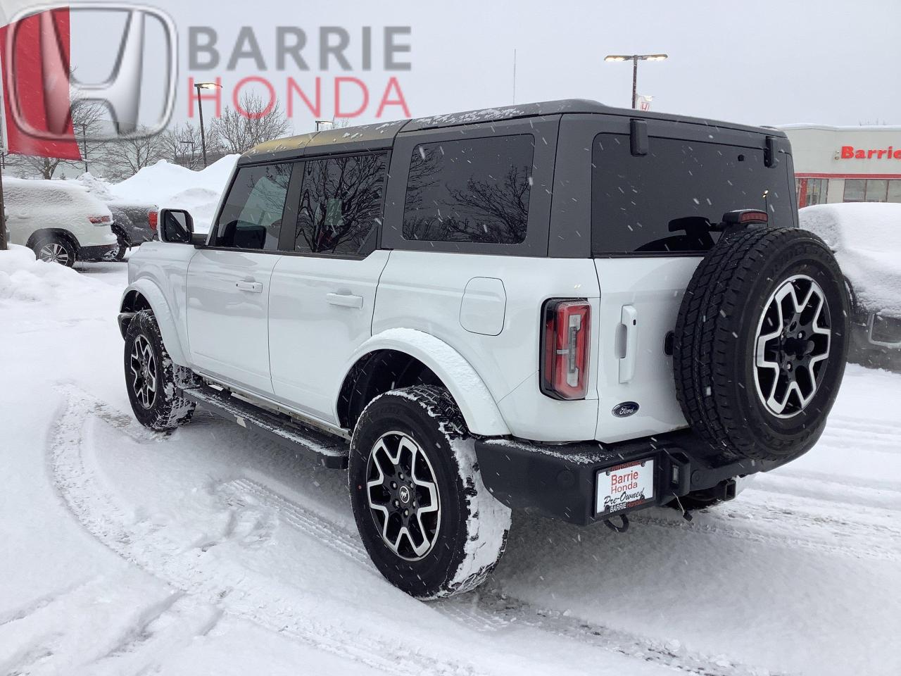 2022 Ford Bronco Outer Banks 4dr 4x4 Photo4