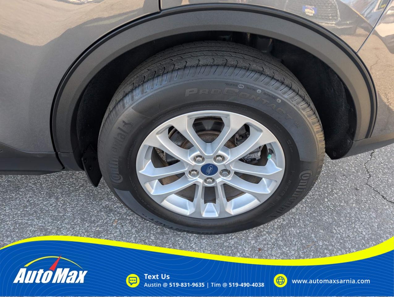 2021 Ford Escape SE 4dr All-Wheel Drive Photo