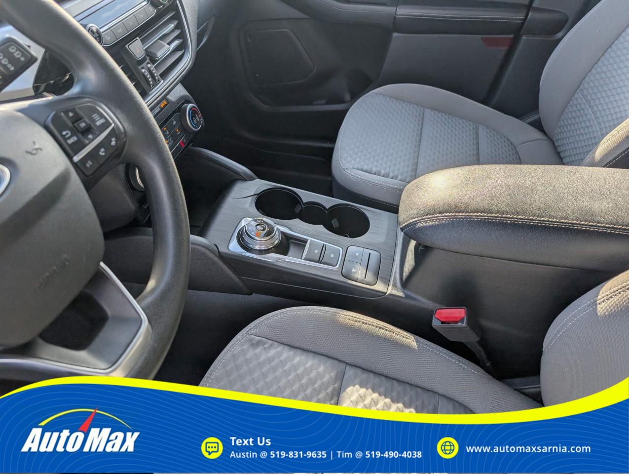 2021 Ford Escape SE 4dr All-Wheel Drive Photo