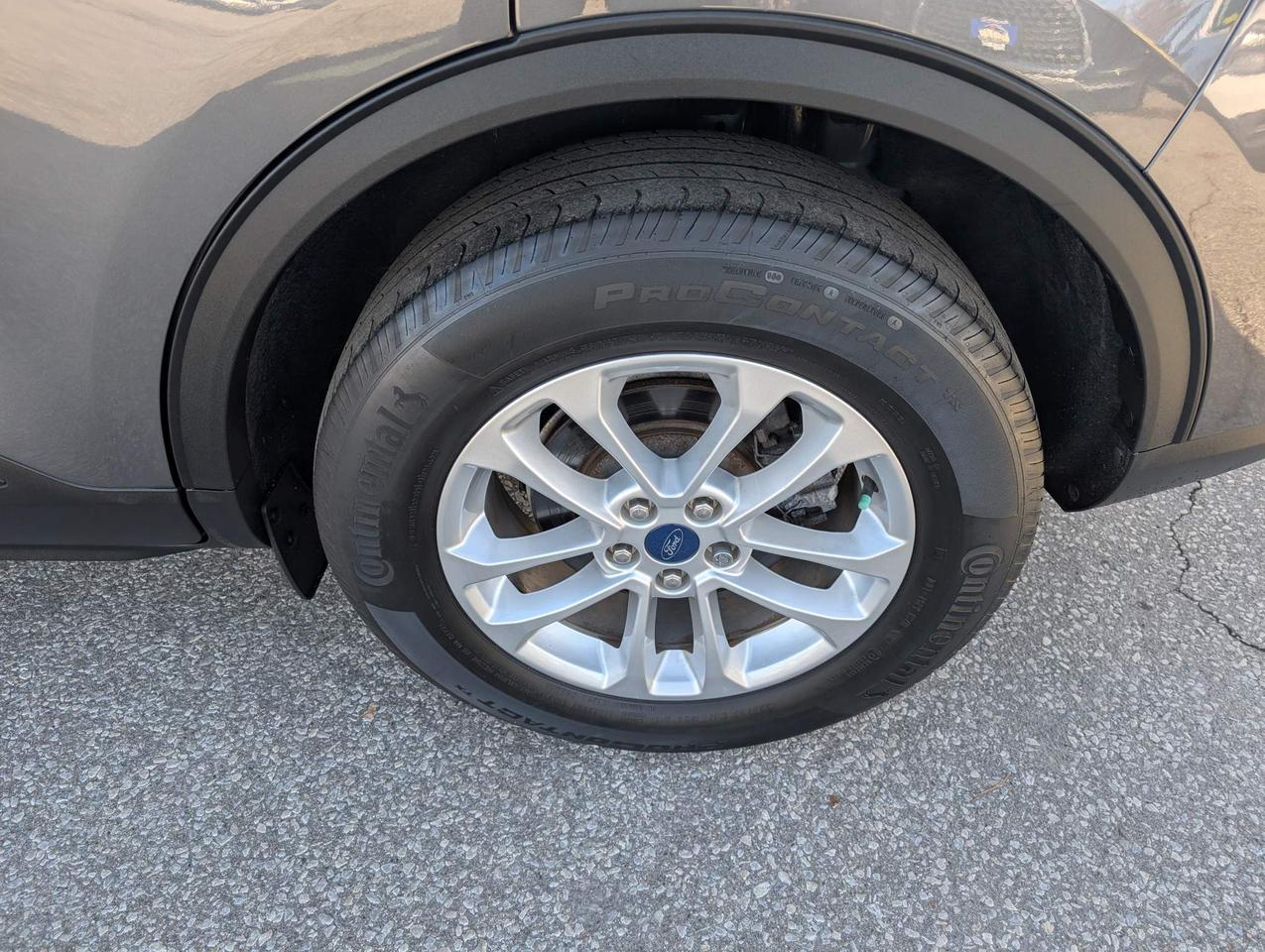 2021 Ford Escape SE 4dr All-Wheel Drive Photo