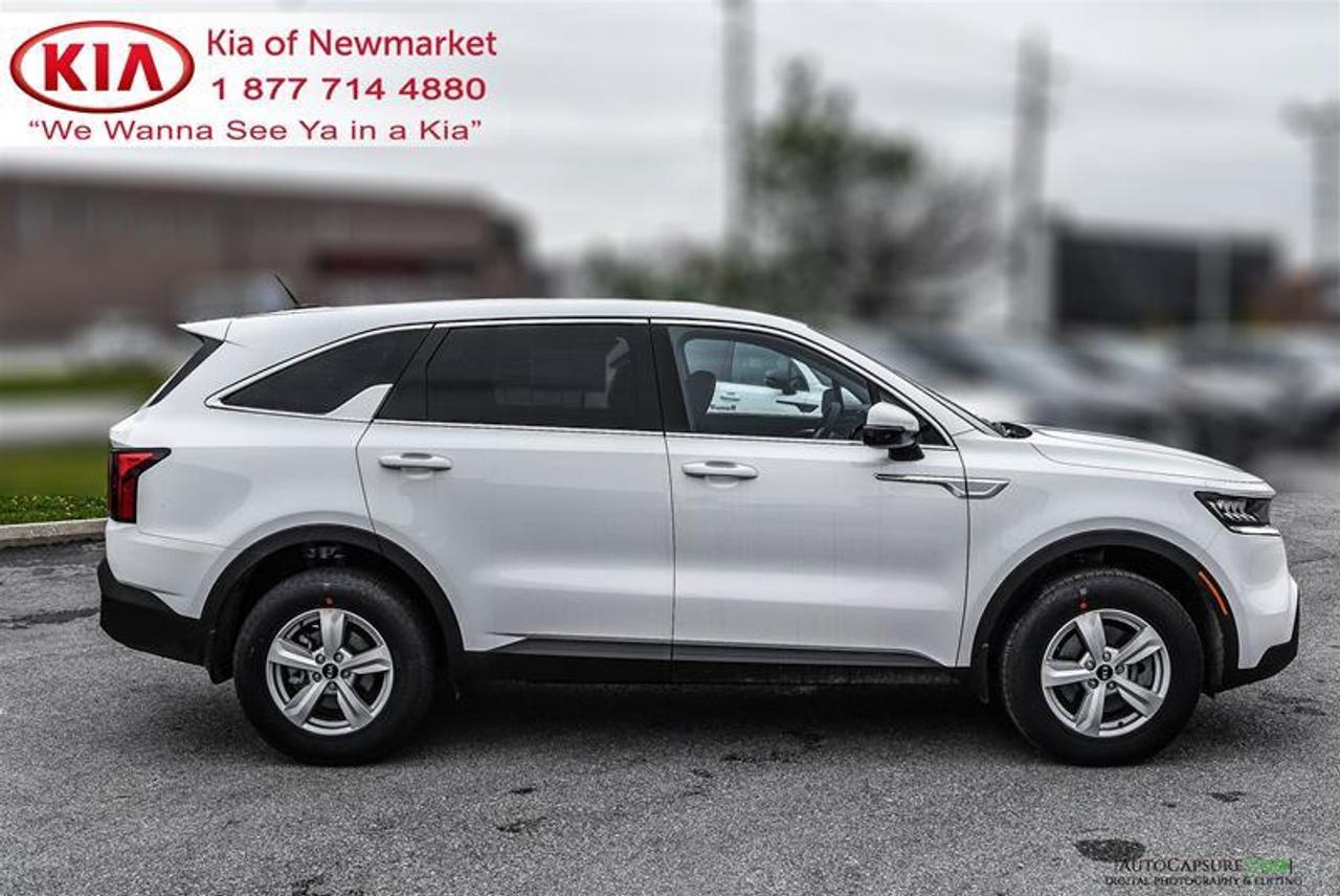 2021 Kia Sorento 2.5L LX+ 4dr All-Wheel Drive Photo3