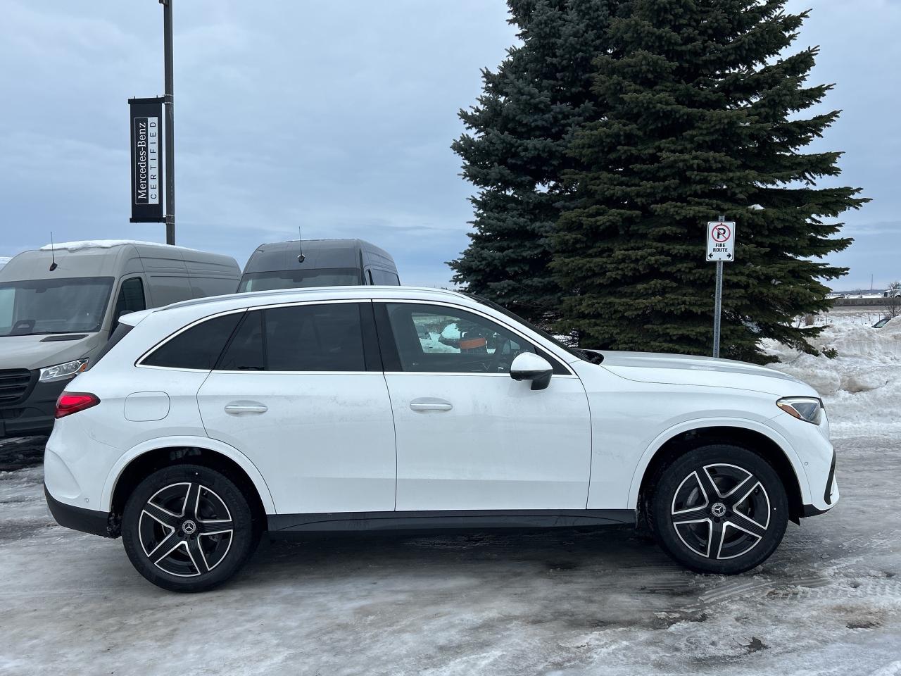 2026 Mercedes-Benz GLC 300 4MATIC Photo