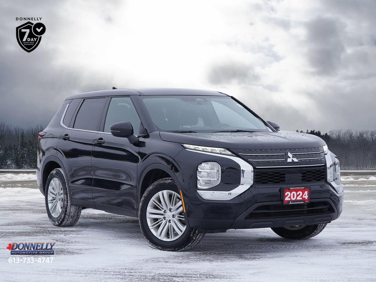 2024 Mitsubishi Outlander  Photo0