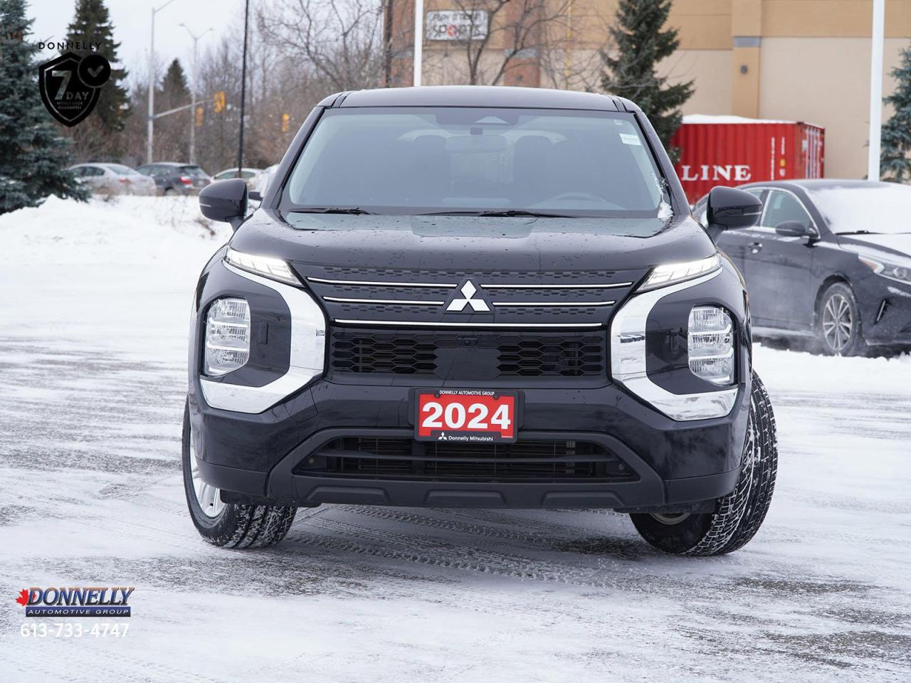 2024 Mitsubishi Outlander  Photo