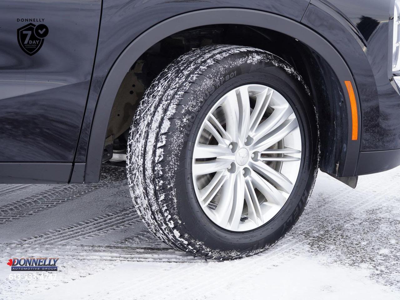 2024 Mitsubishi Outlander  Photo