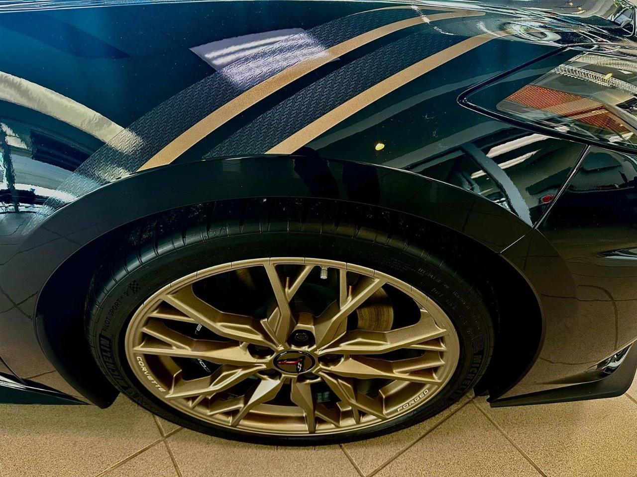 2025 Chevrolet Corvette Stingray Coupe 3LT Photo2