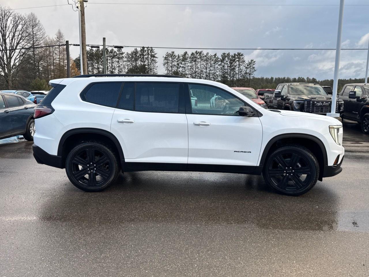 2026 GMC Acadia AWD Elevation Photo3